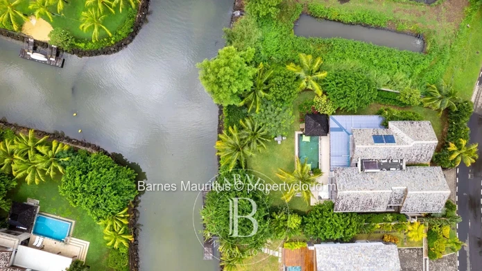 RIVIERE NOIRE - Belle villa sur la marina - 5 chambres