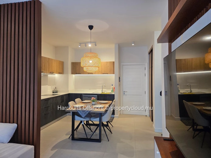 Charming fully furnished 3 bedroom apartment to let in Beau Plan Smart City