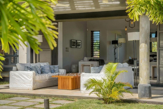 La maison Horizon : un chef-d'œuvre de vie tropicale harmonieuse