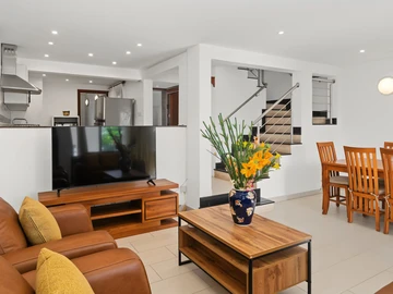 4 Bedroom Townhouse, Duplex