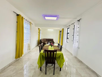 Maison de 4 Chambres