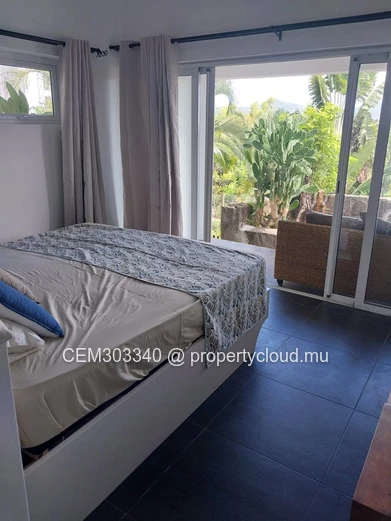 Villa familiale 4 chambres avec piscine à vendre – Village des Pêcheurs, Rivière Noire