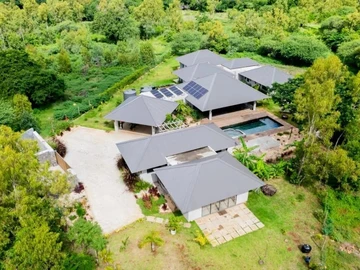 Villa I Black River I Surrounded by Nature