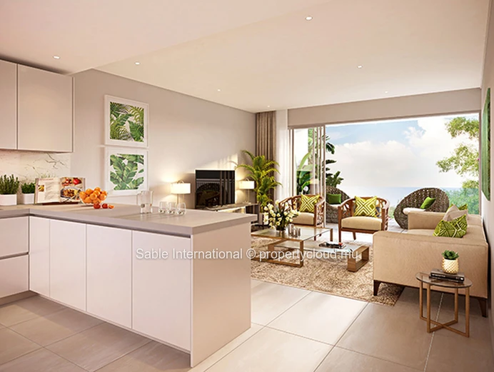 Stunning G+2 Apartment in Péreybère with Pool & Sea Access 