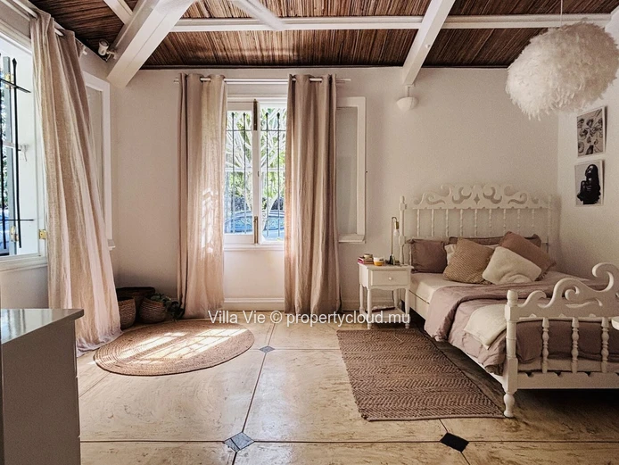St Antoine - Maison familiale de charme de 4 chambres avec piscine