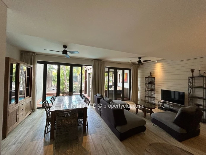 **Propriété À Vendre – La Balise Marina | Ref Ivy 308**
