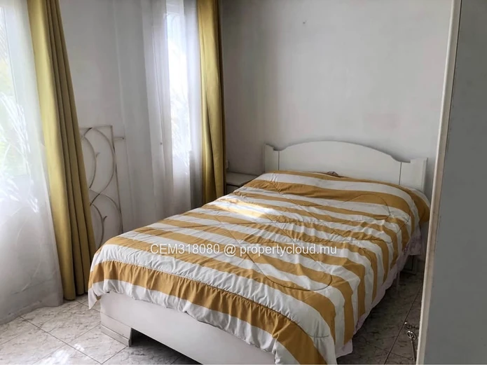 Bright 2 Bedroom House for Rent in Vacoas