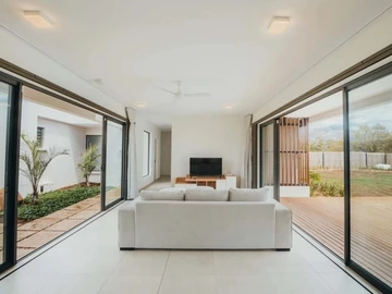 Luxurious 4 Bedroom Villa with Private Pool in Tamarin | Fully Furnished | Close to Golf Course | Rs 35M | Don't Miss...