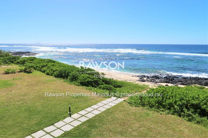 Appartement 3 Chambres | En Bord De Mer | Piscine | Poste Lafayette