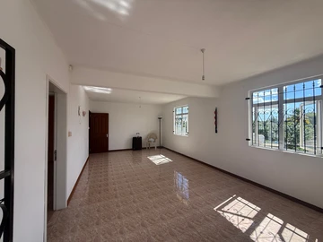 Maison de 6 Chambres