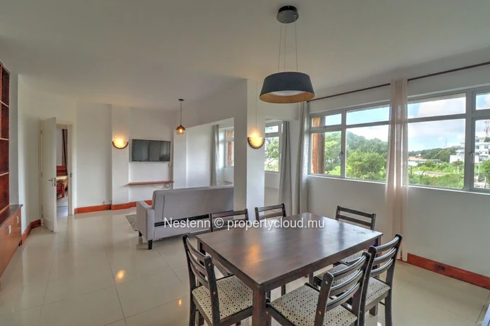 3 bedroom apartment for rent in Curepipe 