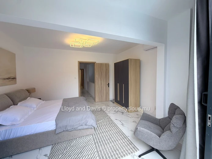 Brand-New Contemporary House with Private Pool in Quatre Bornes