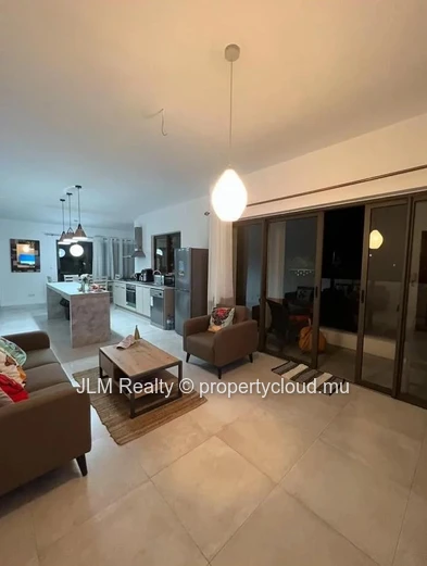 3-Bedroom Apartment for Sale in Tamarin, Mauritius – Close to the Beach and Amenities – Ideal Rental Investment
