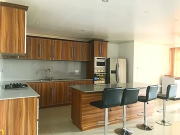 Appartement de 4 Chambres