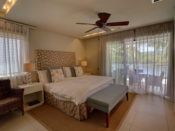 4 Bedroom Apartment