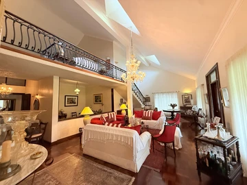 Villa de 5 Chambres