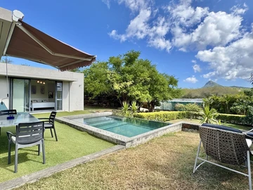 5 Bedroom Villa