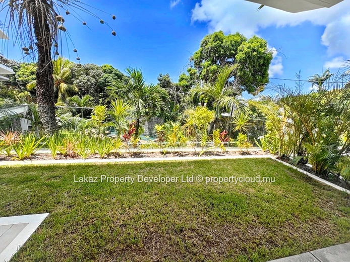 Luxurious 3-Bedroom Apartment in Pointe aux Canonniers - accessible for Foreigners