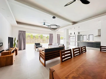 4 Bedroom Villa