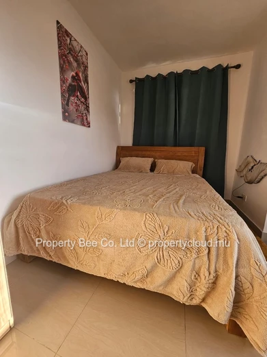 Modern 3 bedroom apartment between Avenues Colombres & Perdrix