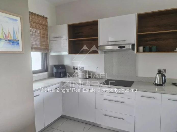 Grand Baie – Élégant Appartement avec Rooftop et Piscine Privée