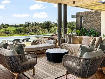 4 Bedroom Villa