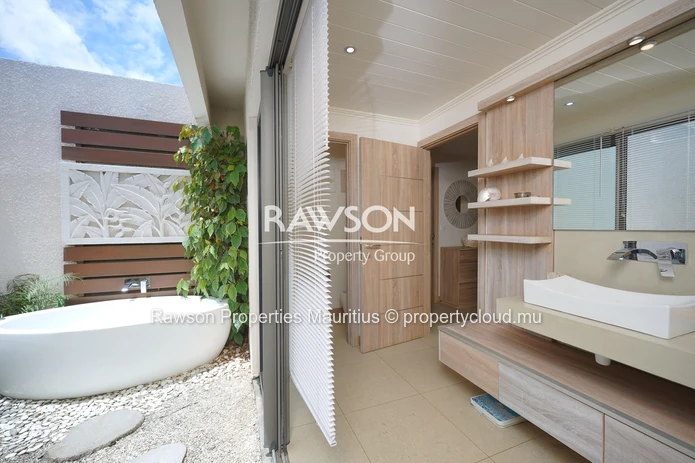 Villa For Sale In A Gatered Estate