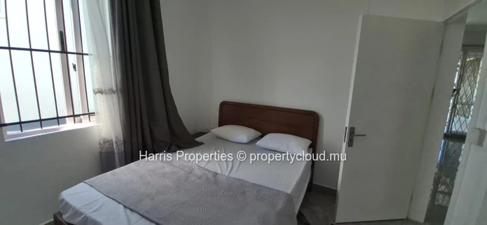 Beautiful individual duplex villa for rent in a pleasant and sought-after area of Grand Baie