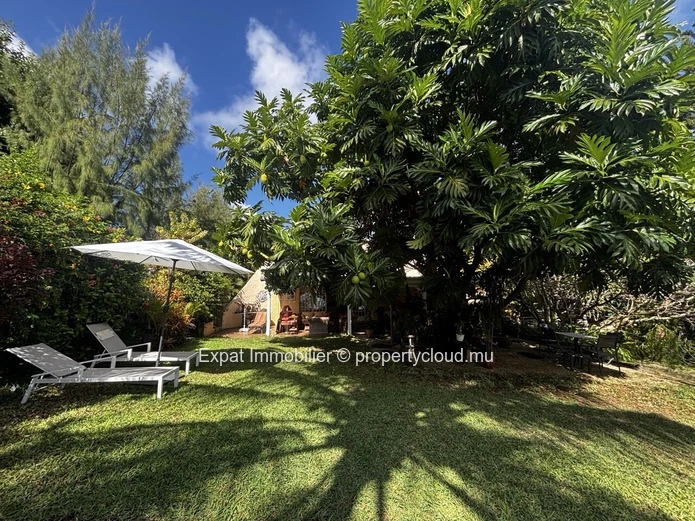 Villa En Front De Mer Avec Accès Direct À La Plage – Péreybère