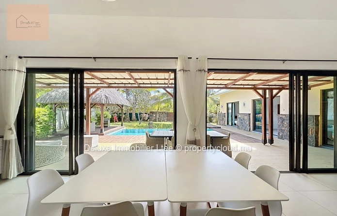 4 Bedroom Villa with Pool & available to foreigners