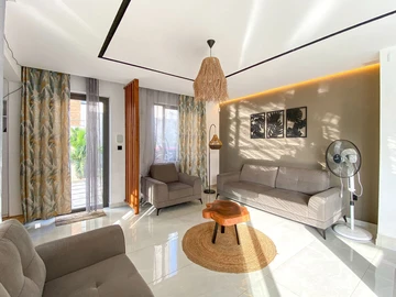 4 Bedroom Villa