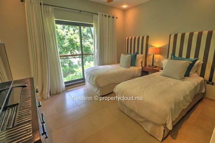 Beautiful 3-Bedroom sea view apartment 