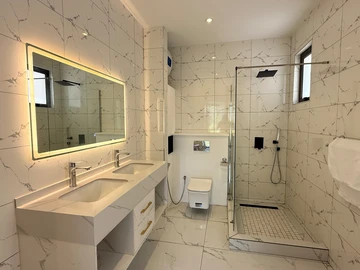 Appartement de 3 Chambres
