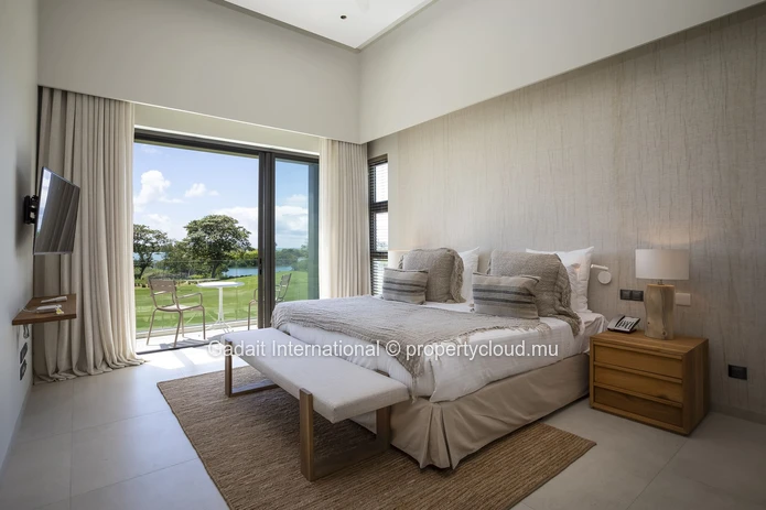 Contemporary 4 bedroom villa with golf view in Anahita, Mauritius