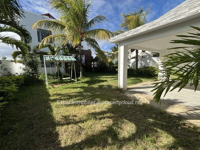 4-Bedroom Villa With Swimming Pool And Landscaped Garden – Beau Manguier Estate, Pereybère