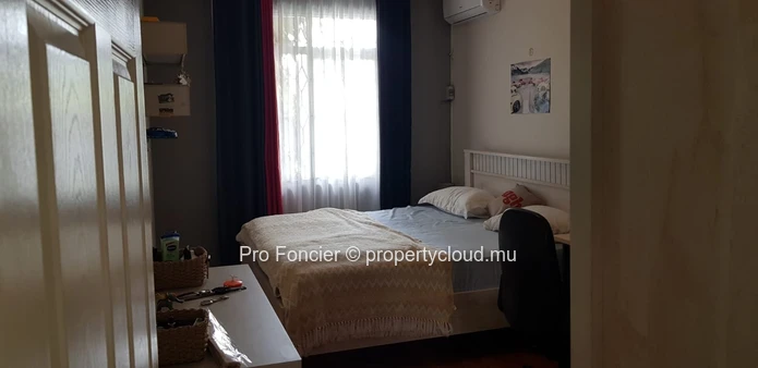 Maison à vendre à Quatre-Bornes - Vivre au centre et rentabiliser votre bien