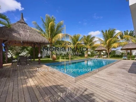 Villa contemporaine avec piscine à vendre à Grand Baie
