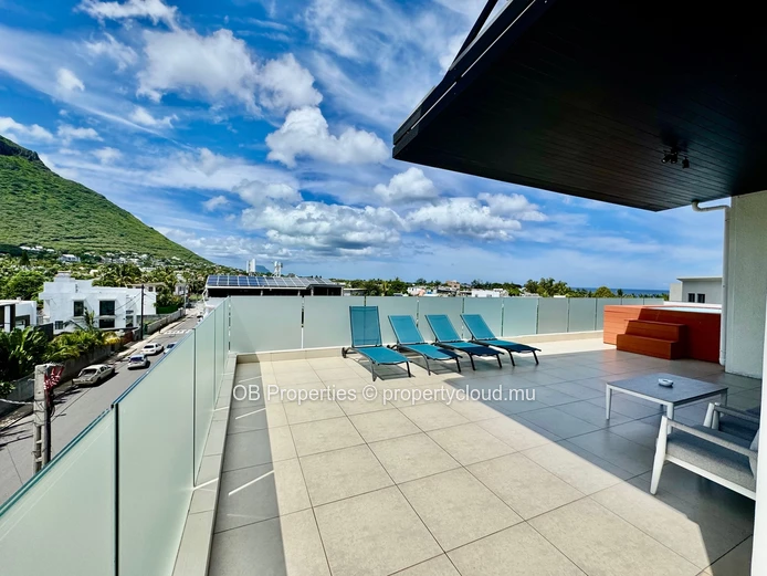 Penthouse de Prestige avec Vue Mer à Tamarin