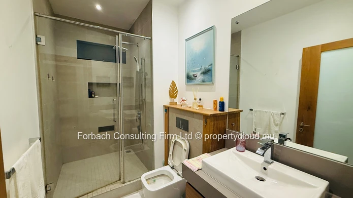 Modern and spacious 3 bedrooms apartment