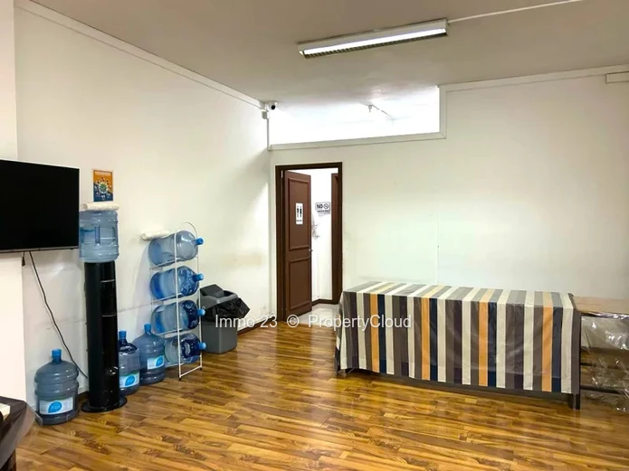 Office - 300m2 - Port Louis - Ref. 