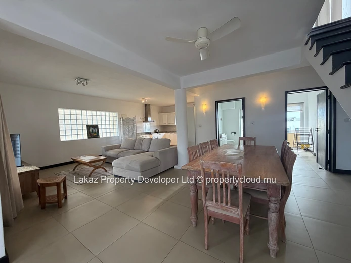 2-Bed Penthouse plus 1 office 