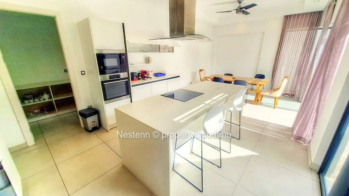 Magnifique villa de 4 chambres située dans une résidence sécurisée