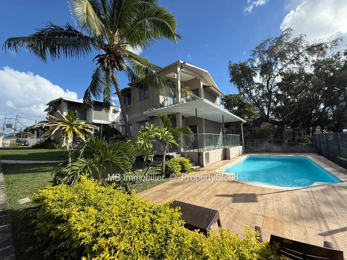 Quatre appartements à vendre – Pointe aux Biches