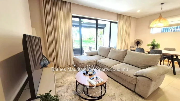BELLE VUE - luxury Garden Apartment - 4 bedrooms ensuite