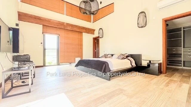 Exceptional Villa with Golf and Sea Views – Avalon Golf Estate
