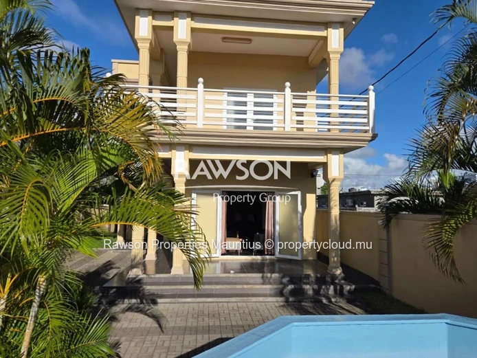 Large Family Villa | 4 Bedrooms | Private Pool | Grand Baie