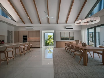 4 Bedroom Villa