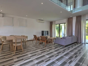 Maison de 4 Chambres
