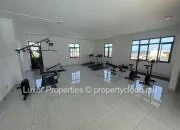 Profitez d’une vie moderne et confortable dans cet appartement lumineux au rez-de-chaussée à Flic en Flac.