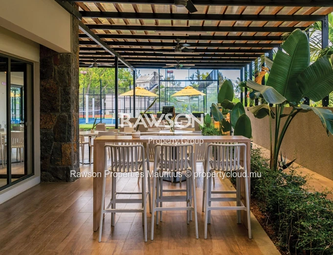 Modern Luxury Ground Floor Apartment In Pointe Aux Canonniers | 2 Bedrooms